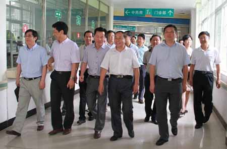 武汉黄陂：让“治病的”重视防病