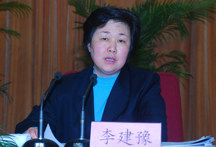 南阳：市委常委、统战部长李建豫参加中医药产业发展情况调研