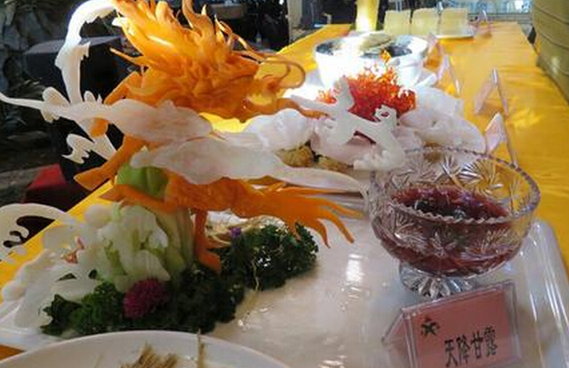 抚松举行全国首届长白山人参美食大赛