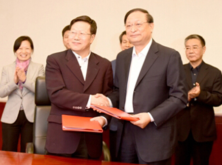 构建体现中医药规律的政策体系