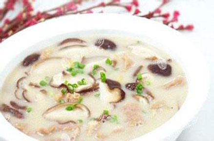 香菇鱿鱼汤