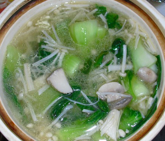急慢性肝炎药膳——金针菇豆腐菜汤