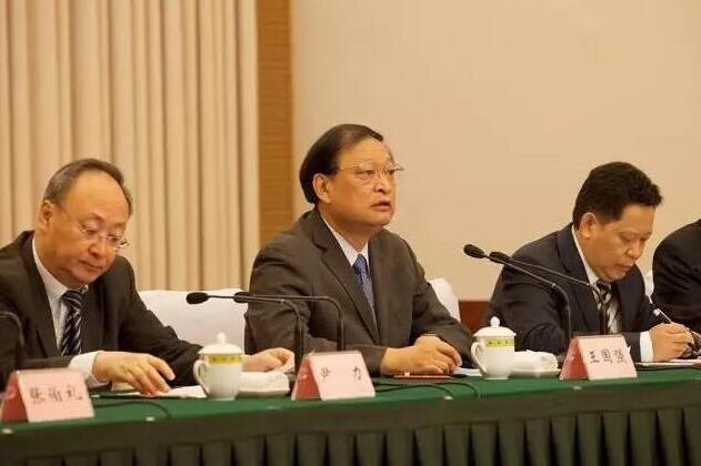 我省布局中医药大健康产业 力争2020年中药材产值200亿元