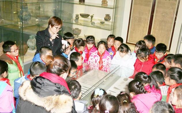 北京奋斗小学师生走进御生堂中医药博物馆