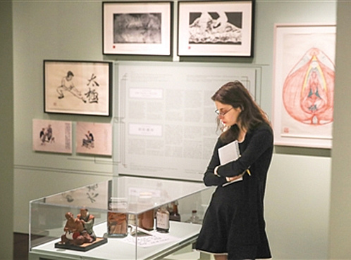 美华人博物馆举办中医药历史展
