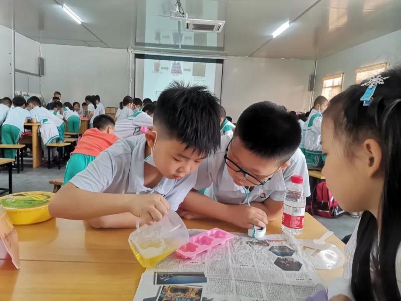 制作栀子香皂